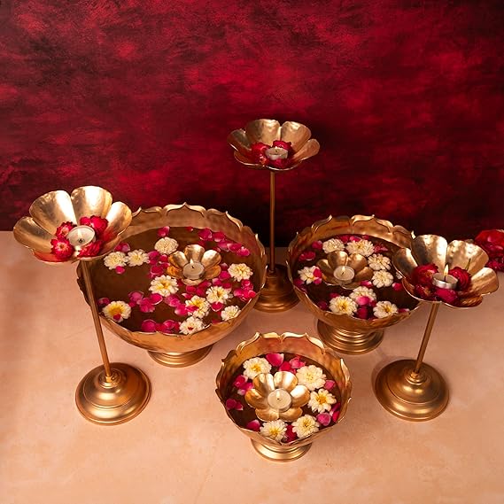 Taj Bowl Hammered Urli Candle Stand